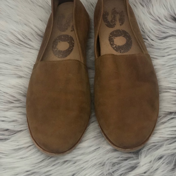 Sorel Brown Loafers - Picture 2 of 3